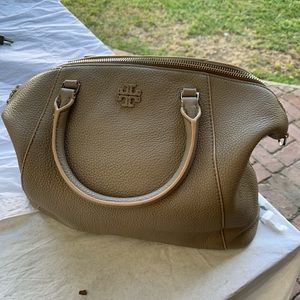 Tory burch Medium Berkeley purse